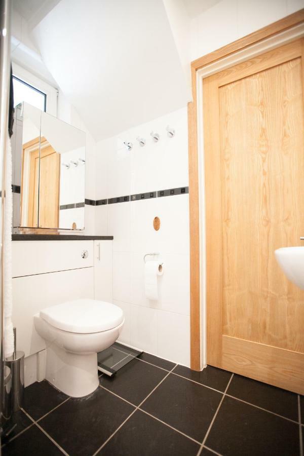 סאות'המפטון Honest University Apartment 2 מראה חיצוני תמונה